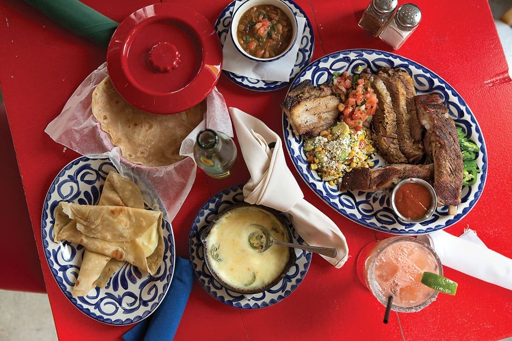 El Cantina Superior:* Tex-Mex Worthy of a Wow