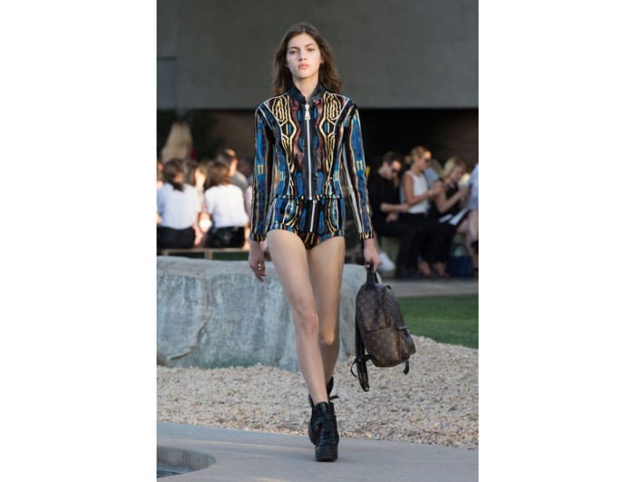 A look from the Louis Vuitton Cruise 2016 collection 