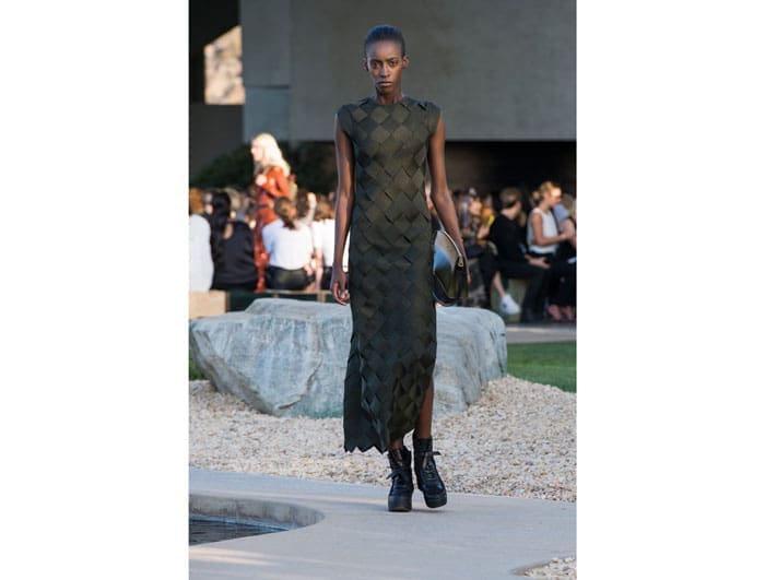 A look from the Louis Vuitton Cruise 2016 collection 