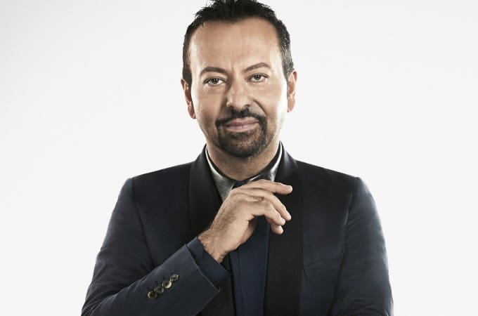 Aussie Cosmetics King Napoleon Perdis Chats Beauty