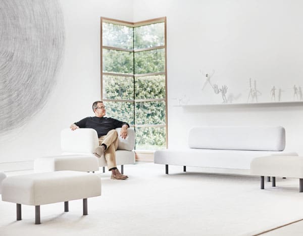 Consuming Light: Nic Nicosia Explores Time and Space* in Building 2