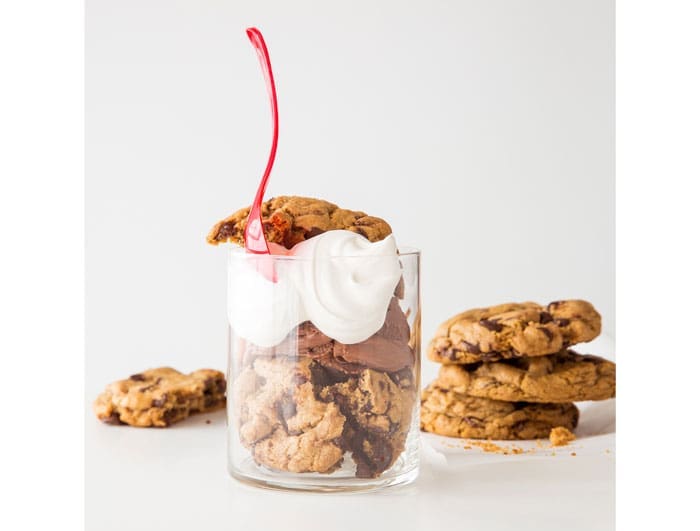 Sprinkles' cookie sundae