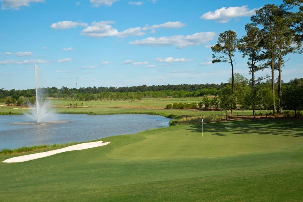 The 18-hole golf course — designed by acclaimed architect of the greens Todd Eckenrode — provides a verdant setting for the Golden Nugget. 