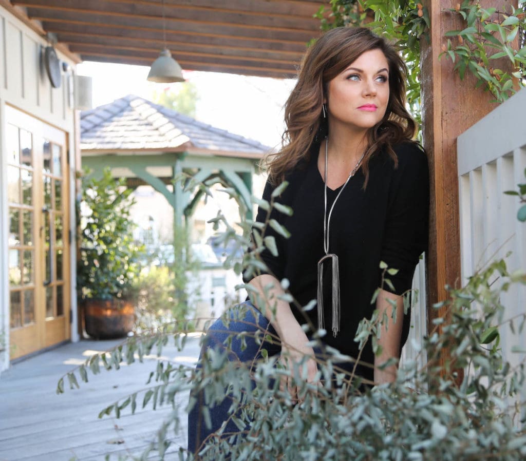 J.J. Watt’s New Girl: Tiffani Thiessen Falls Hard, Makes This Celebrity Romance a Hot Flirt