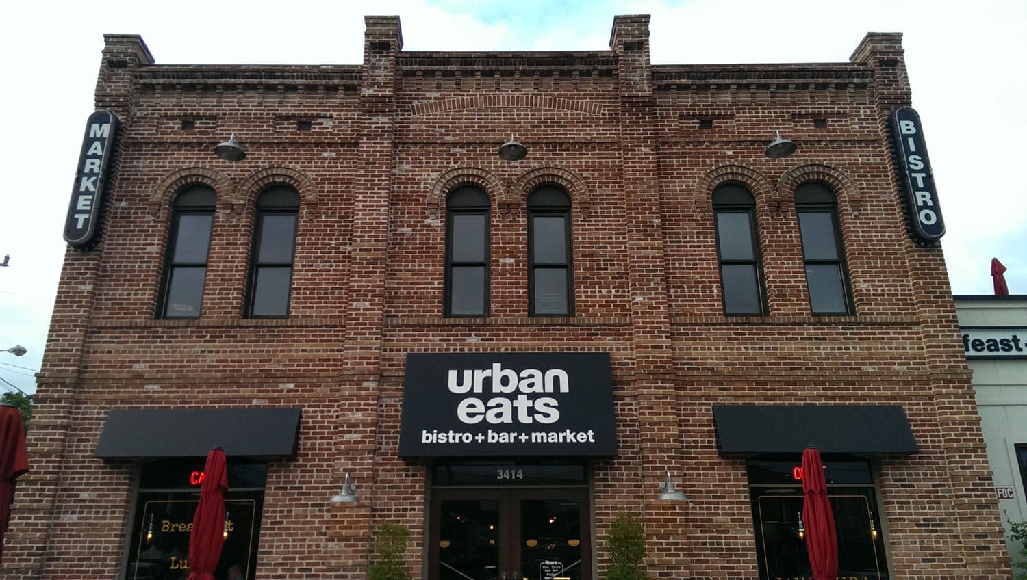 Urban Eats, a well-reviewed new dining spot on Washington Avenue, is also a haven for otherworldly activity.