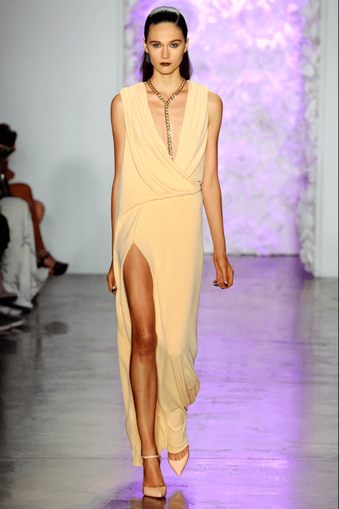 Cushnie et Ochs Spring 2016 ready-to-wear collection. (Photo courtesy Vogue Runway)