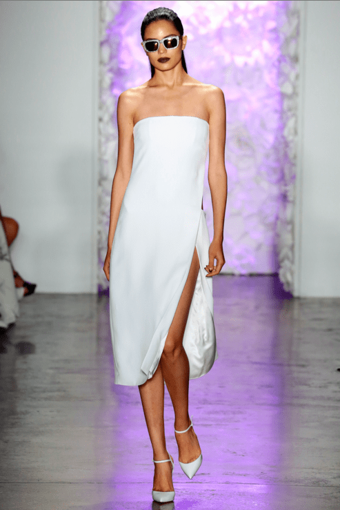 Cushnie et Ochs Spring 2016 ready-to-wear collection. (Photo courtesy Vogue Runway)