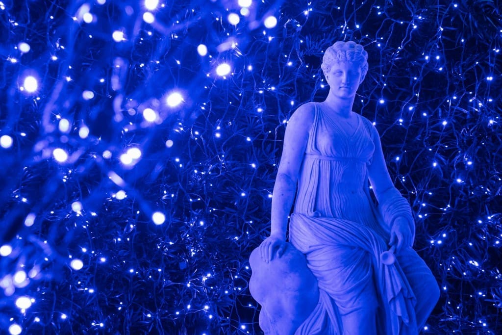Dazzling light displays and projections throughout the Diana Garden brought unexpected night life to Bayou Bend. Photo Cameron Bertuzzi.