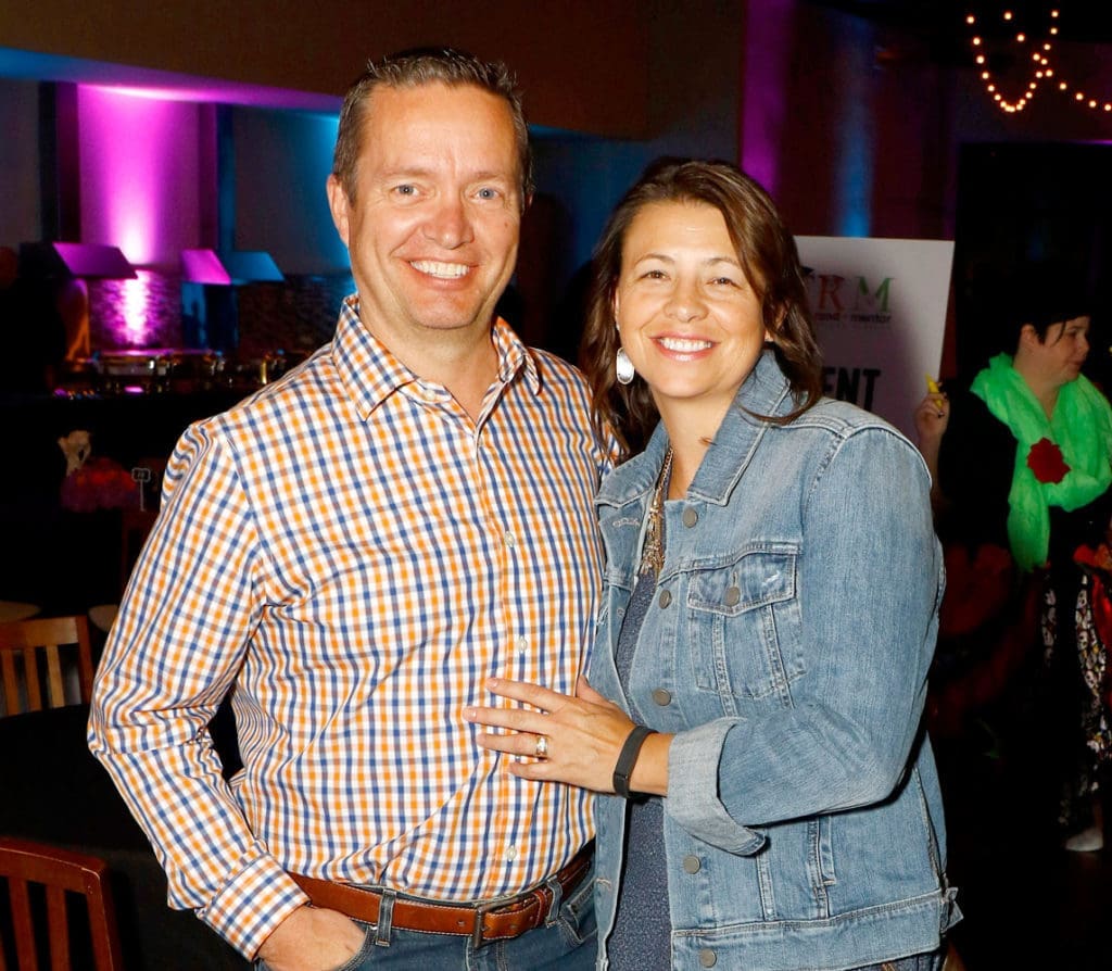 Olé Olé: Costume-Clad Guests, Folkórico and a Lively Auction Keep This River Party Hoppin’