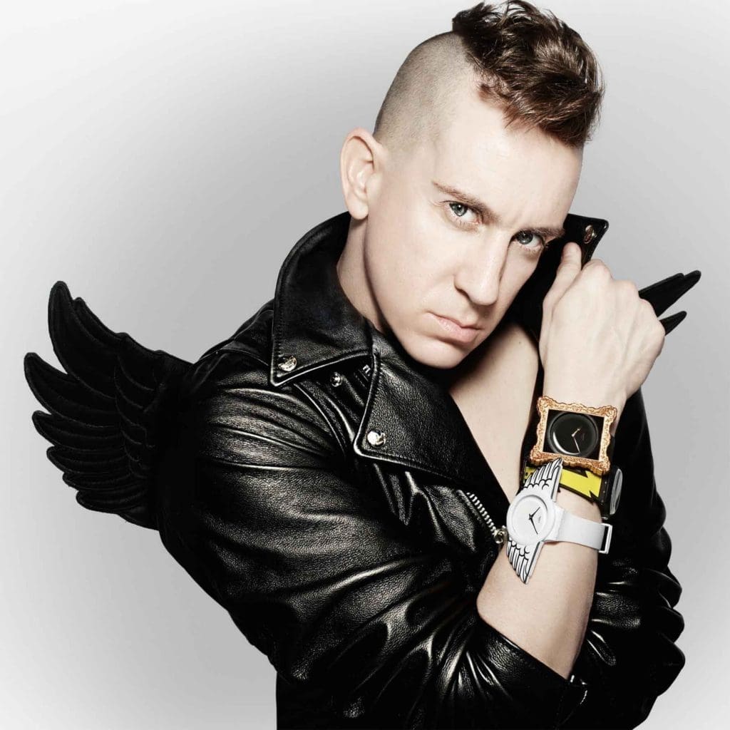 Jeremy Scott knows how to make an entrance.