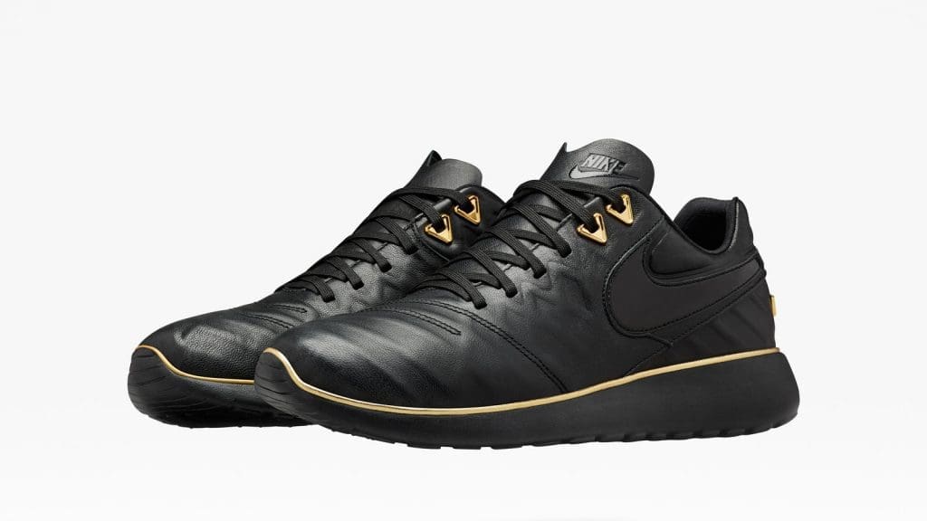 The NikeLab Roshe Tiempo VI x OR