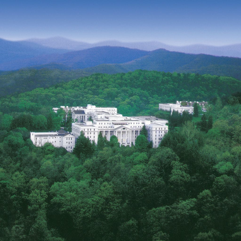 The Greenbrier spreads across 10,000 acres with the Allegheny Mountains of West Virginia as a backdrop.