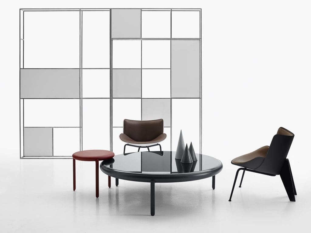 Maru coffee and side table, Do-Maru armchairs