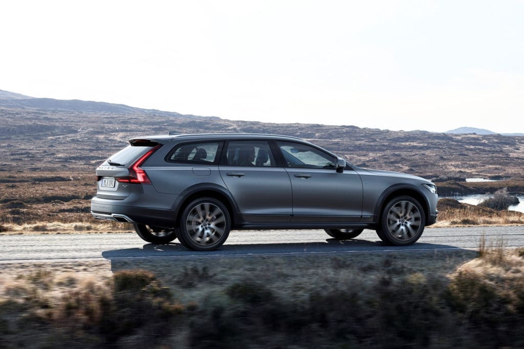 A Station Wagon That People Actually Want to Drive: Volvo Pulls It Off With Rugged Style
