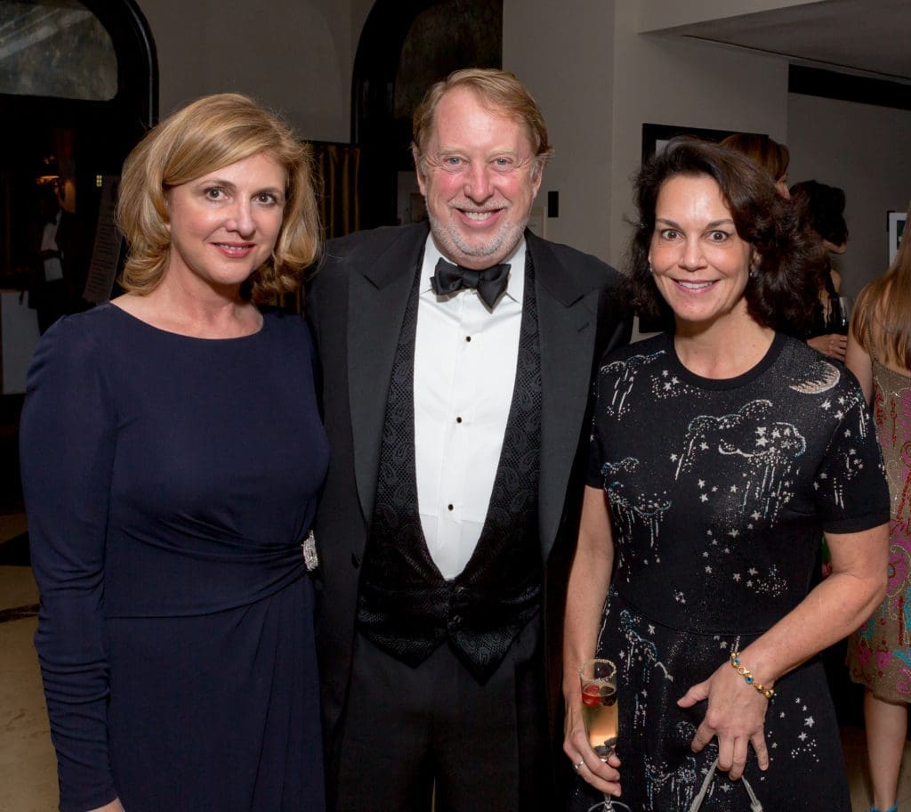Texas’ Artist of the Year is Revealed: The Big Art League Winners Are…