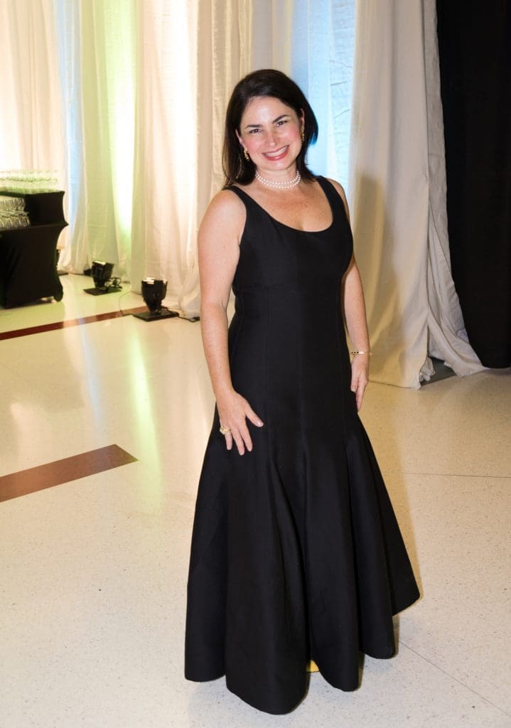 Claudia Casbarian