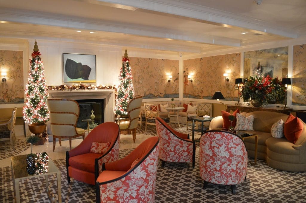 The festive lobby of The Rosewood Mansion on Turtle Creek