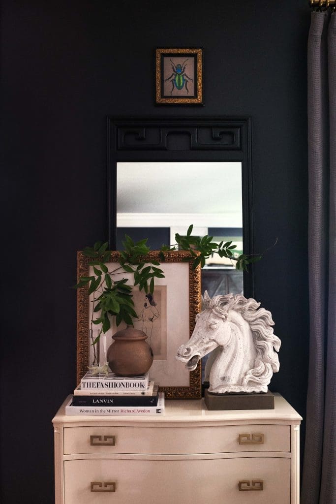 Tracy Achor Hayes inherited the mahogany chest, lacquered white with new
brass hardware, from her grandmother. Cast horse head from White Elephant.
The Picasso etching, circa 1960, belonged to her parents.