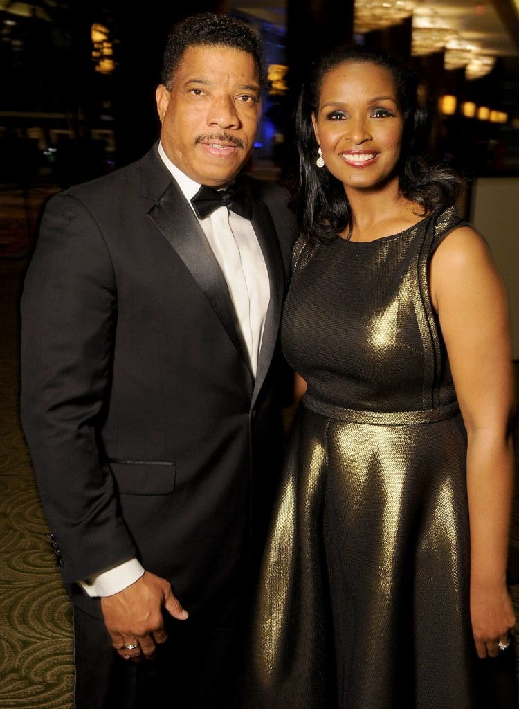 Winell and Doug Herron at the 30th Anniversary Diamond Winter Ball benefitting Crohn's & Colitis Foundation of America at the Hilton Americas Hotel (Dave Rossman photo)