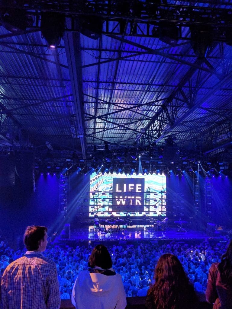 The calm before the Bruno Mars storm. (Photo Matthew Ramirez)