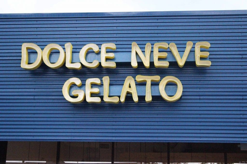 Dolce Neve is now scooping next door to Morningstar. 