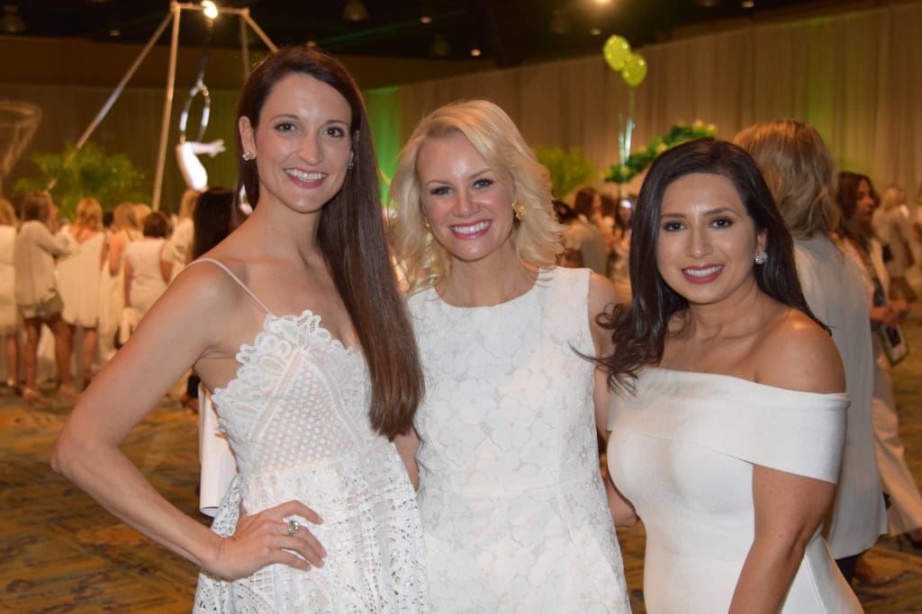 White Hot: Top Fashionistas Make Giving Glamorous at this Waterway Hotel