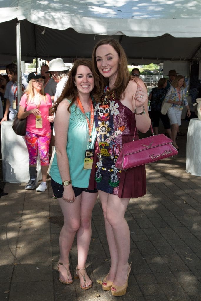 Jennifer Smith, Julia Robinson
