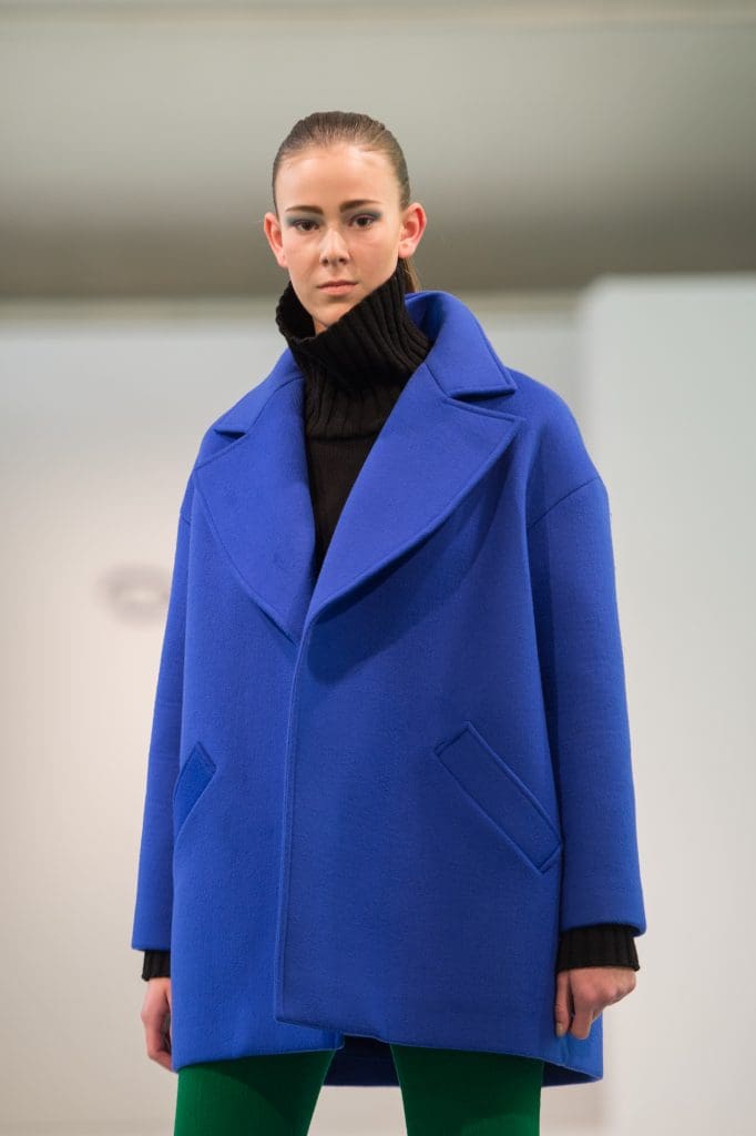 Cashmere cocoon jacket, wool gabardine trouser and gold gardenia buckle