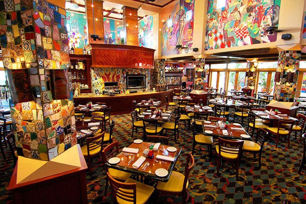 In a league of its own, La Griglia rules the River Oaks/downtown power lunch scene and re-opens on Friday but not with tables so close together.