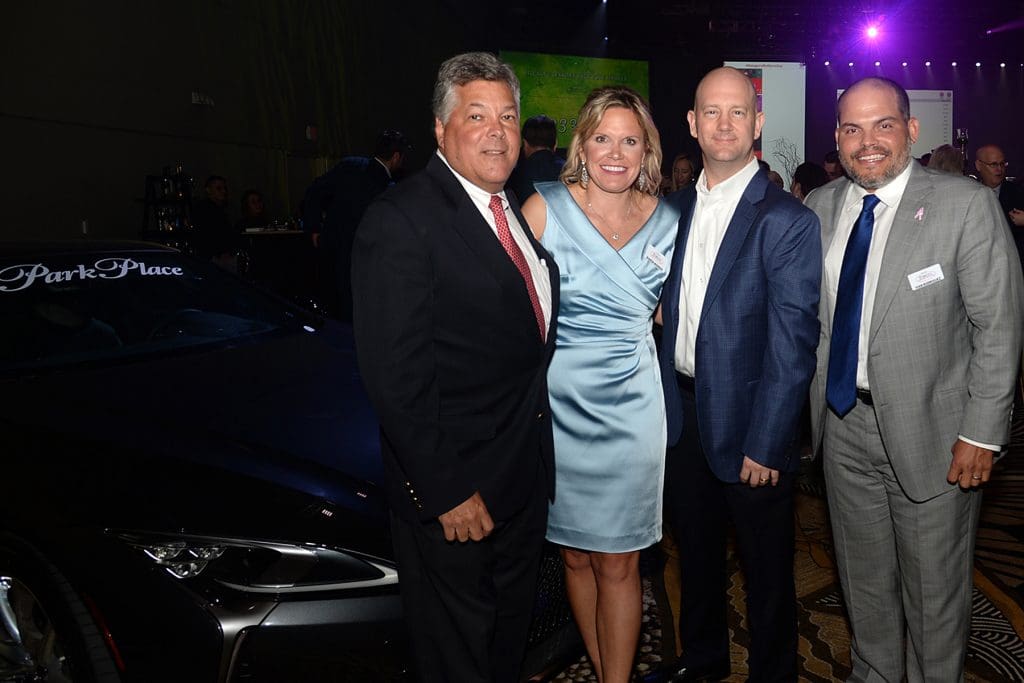 Neil Libman, Karin Morris, Matt Woolsey, Ivan Rodriguez