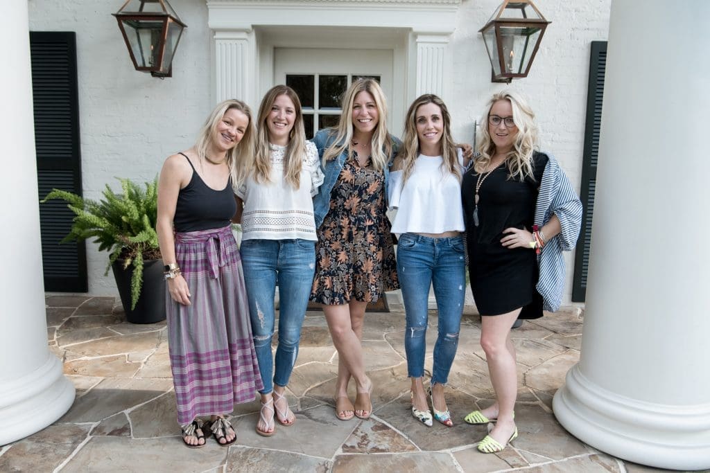Annie O'Grady, Katie Oudt, Ashleigh Goyer, Emily Clerk, Blare Isom