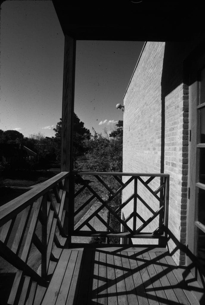 The Pittman house by Frank Welch. Photo courtesy of TCU Press.