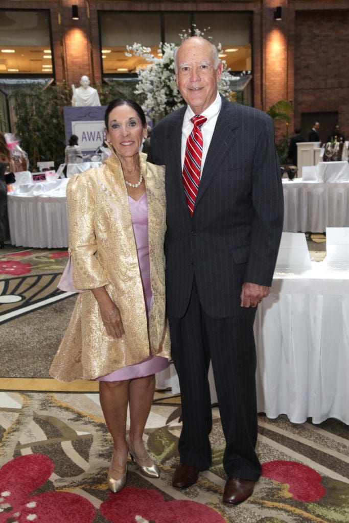 Venise & Larry Stuart