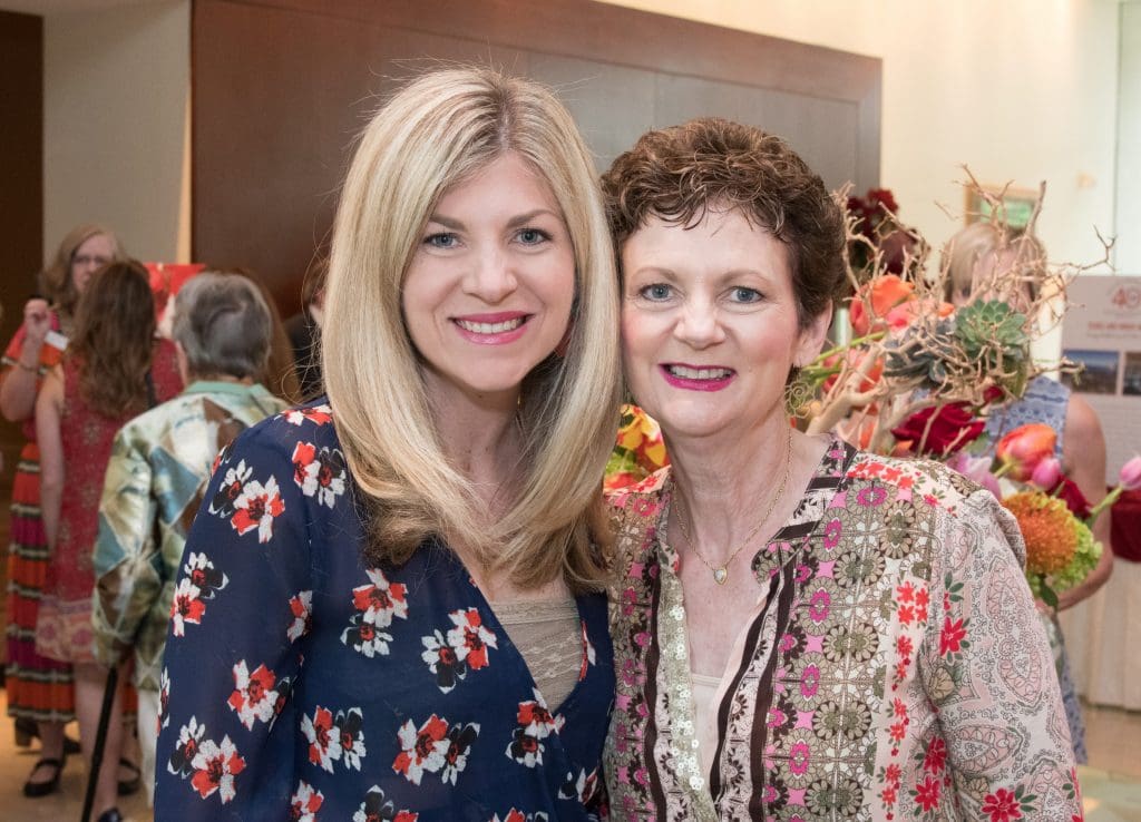 Julia Kanneman, Joy Meletio