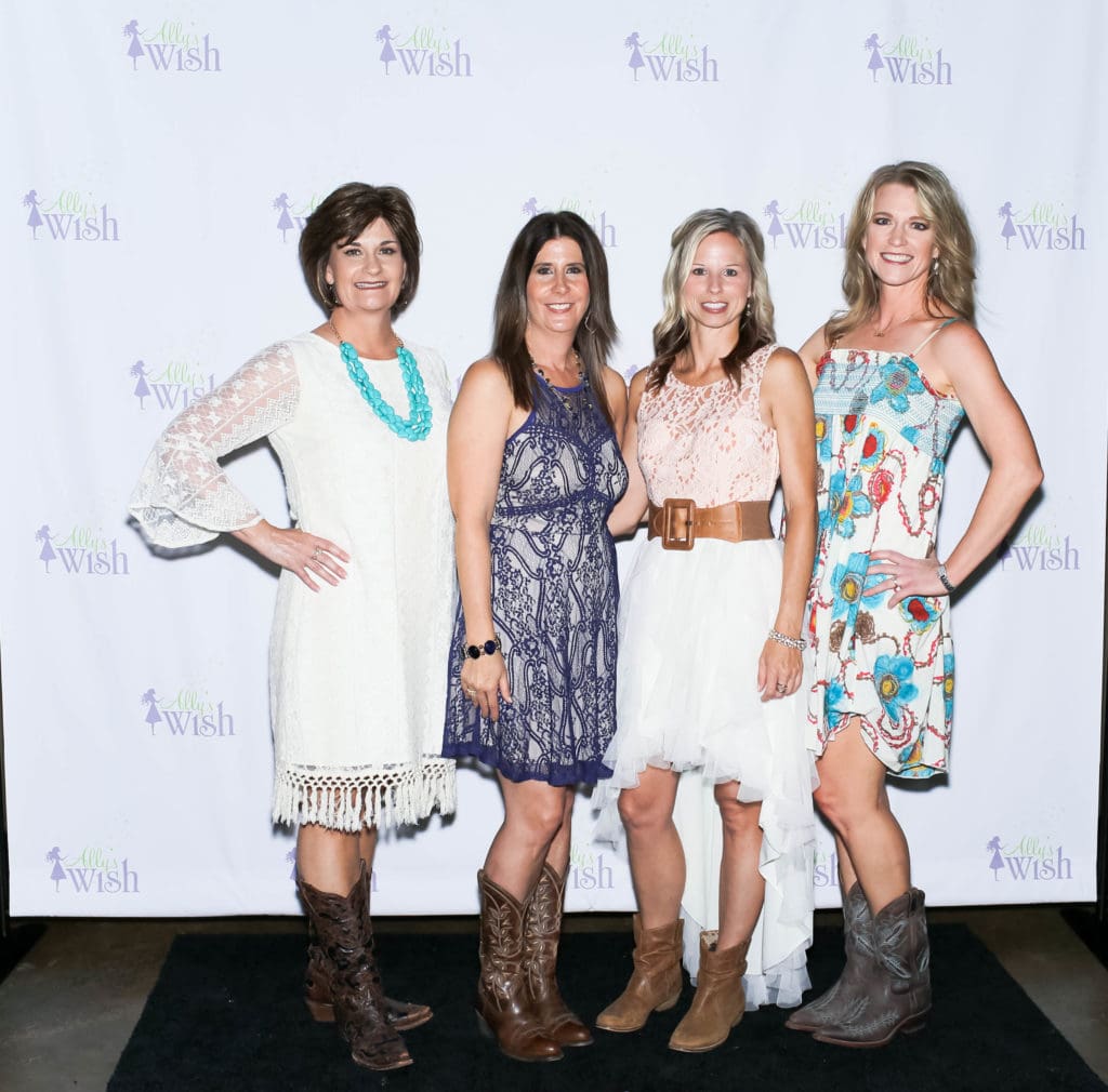 Kelly Wolgamott , Melissa Cary, Missy Phipps, Holly Reed