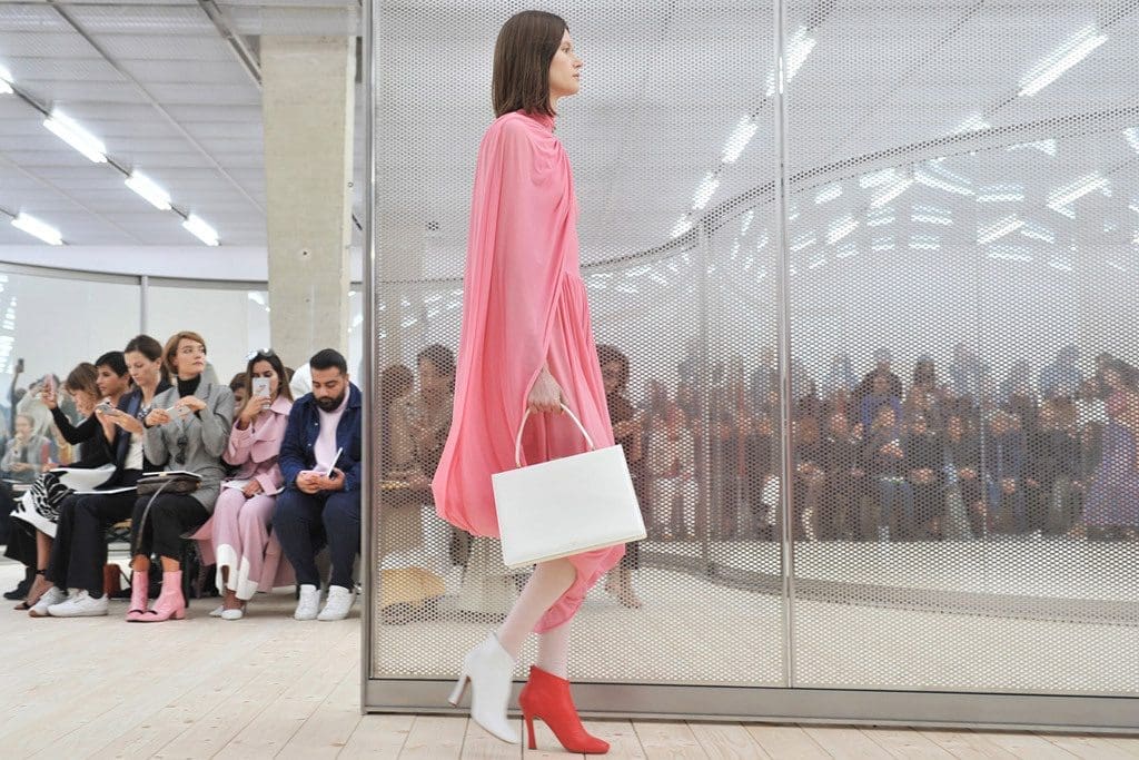 Mismatched shoes are suddenly all the rage.