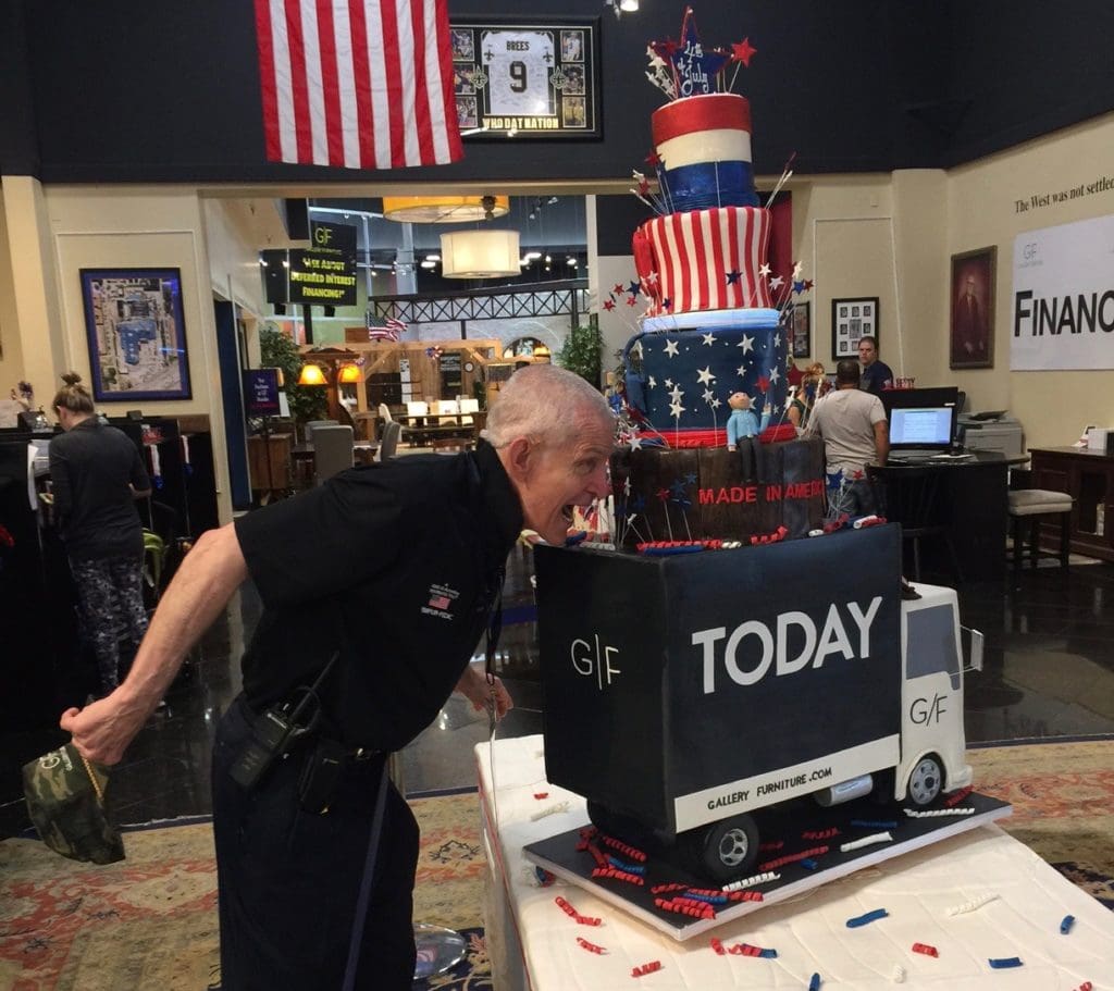 600-Pound Cake Creates a Ginormous Scene for the Food Network in Houston: Mattress Mack Pulls Off Another Unbelievable Stunt