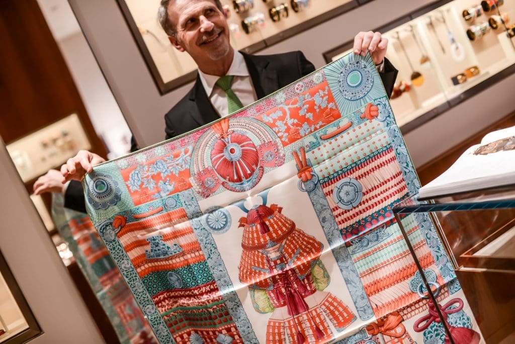 Parures de Samouraïs scarves (Crème, Aqua, Corail)
