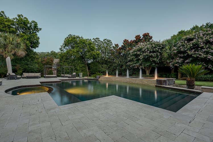 No mansion is complete without a killer backyard. 
