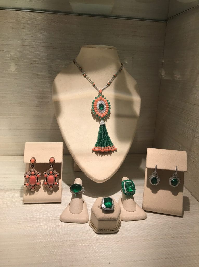 The Dallas jeweler offers show-stopping rare gems and estate jewelry. 