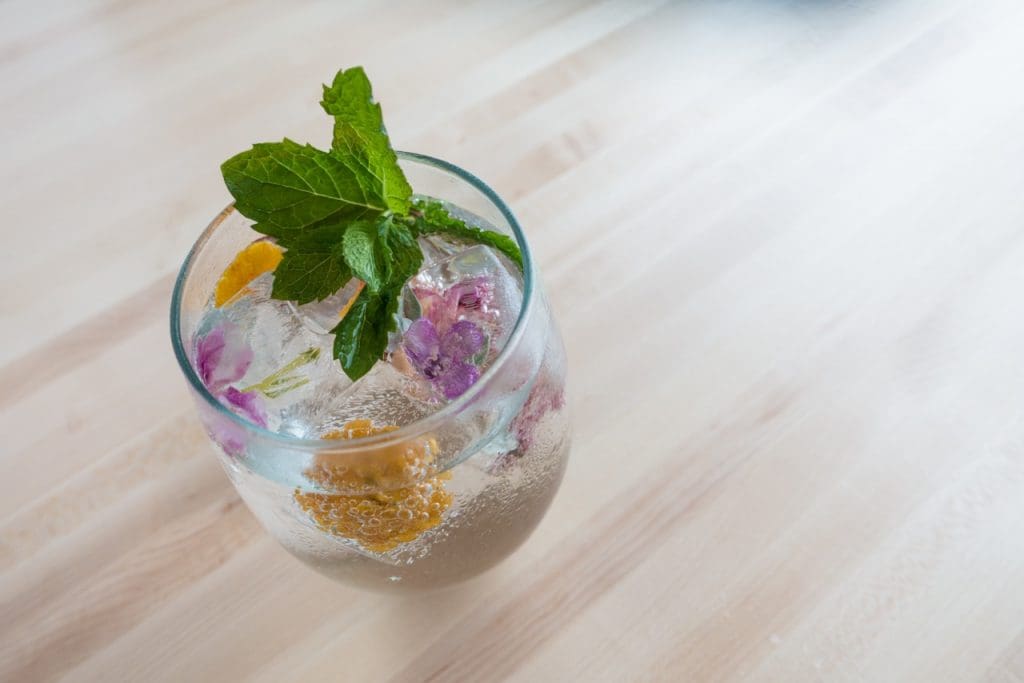 Aperitif Cocktail at Sachet