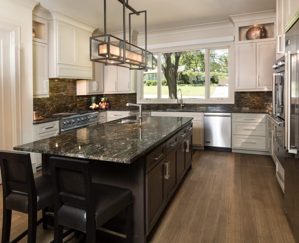 6820 Cornelia Ln. 