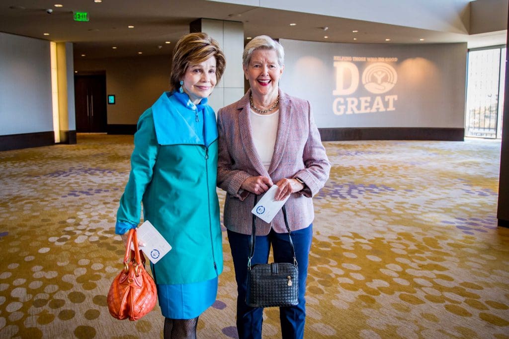 Lee Cullum, Linda Marcus