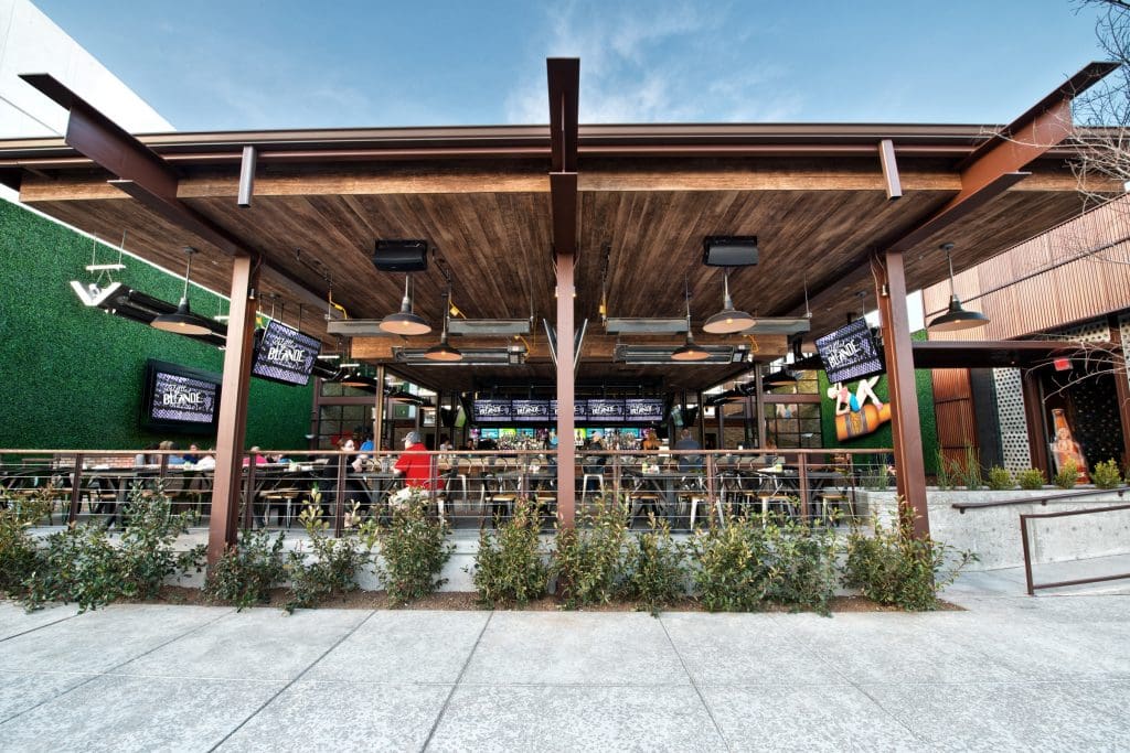 The pizzeria's open-concept floor plan makes full use of the spacious location. 