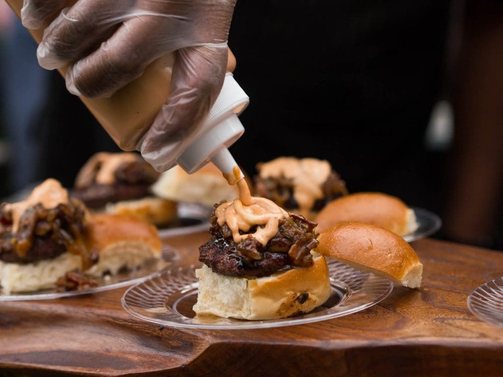 The 9th annual Burgers & Burgundy event benefitting DIFFA/Dallas.  (Photo by Joseph Brewster & Thomas Garza)