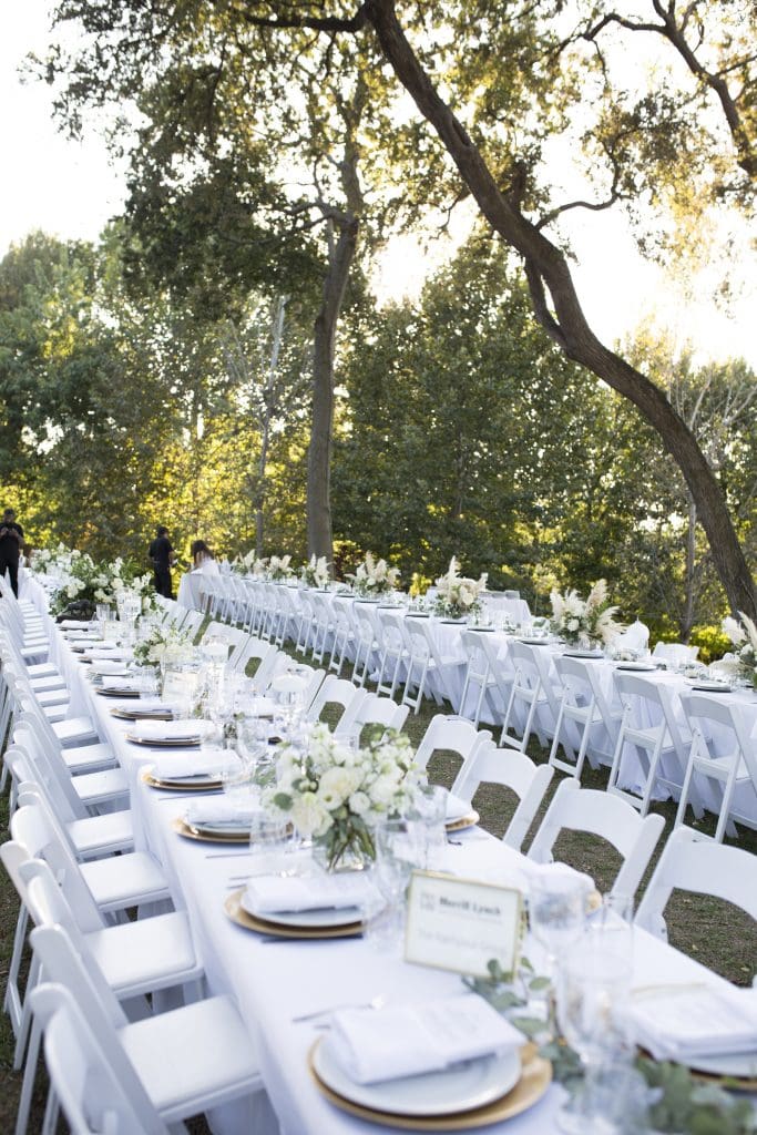 Le Dîner en Blanc began as a small gathering in Paris and now has dozens of parties throughout the globe. 