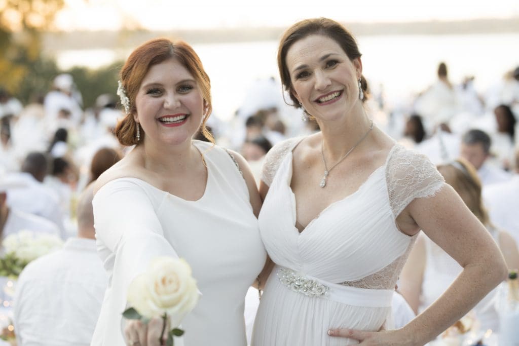 Le Dîner en Blanc brought out a sea of pretty white dresses. 
