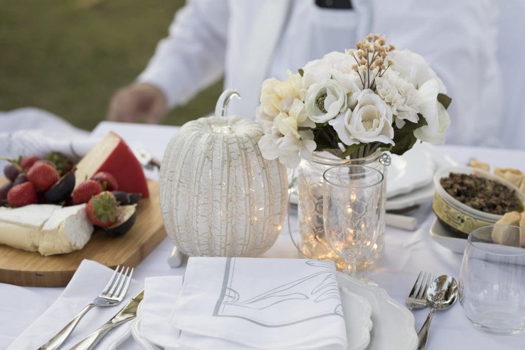 Guests bring their own decor – and take it with them at the end of the night. 