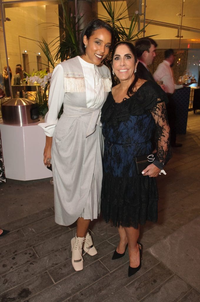 Jessica Nowitzki, Sue Gragg 