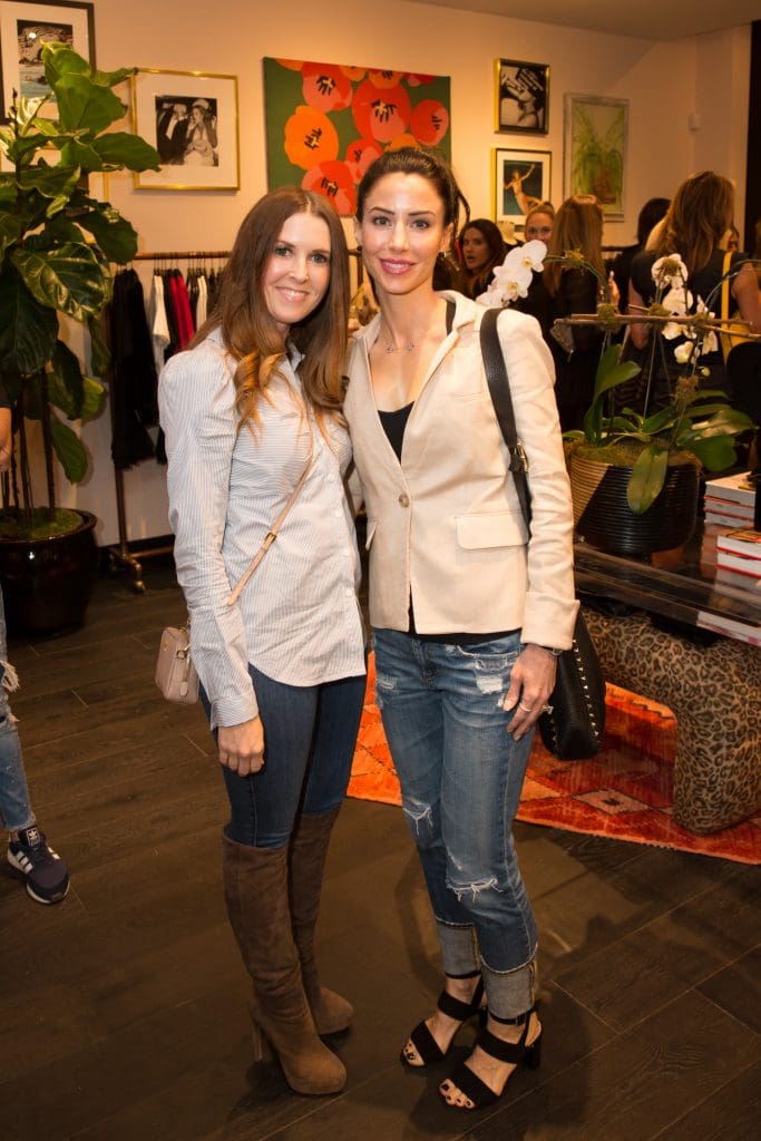 Riane Hubbart, Tess Kinsler